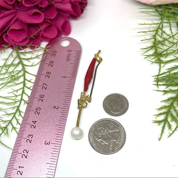 ⚜️Antique Rolled Leather Closed Umbrella Pin - Picture 7 of 7